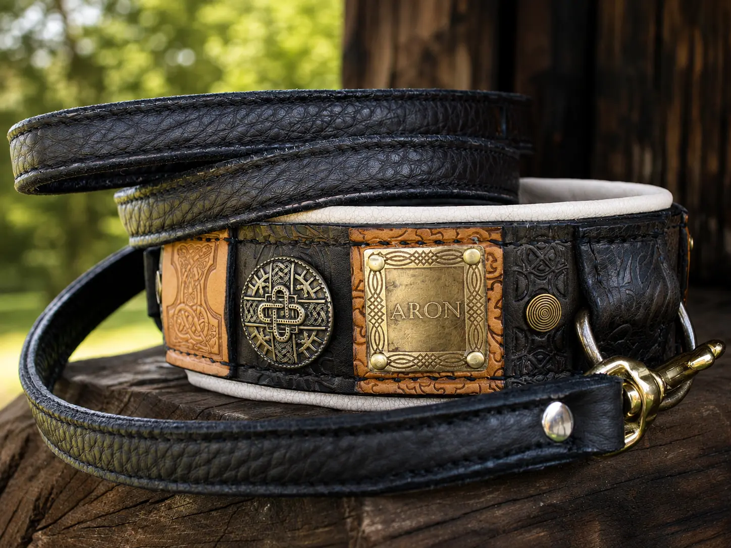 Leather dog collar with engraved brass nameplate IMPERIAL by SAURI