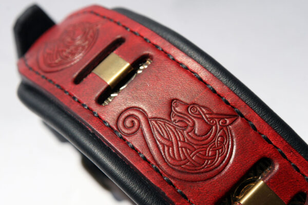 Red leather dog collar with wolves FENRIR by Workshop Sauri
